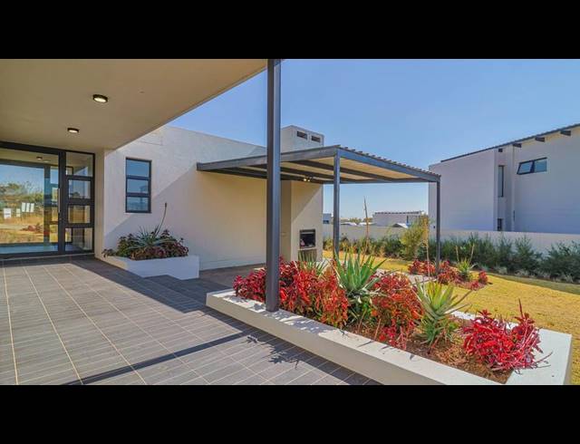 3 BEDROOM HOUSE FOR SALE IN JACKAL CREEK GOLF ESTATE